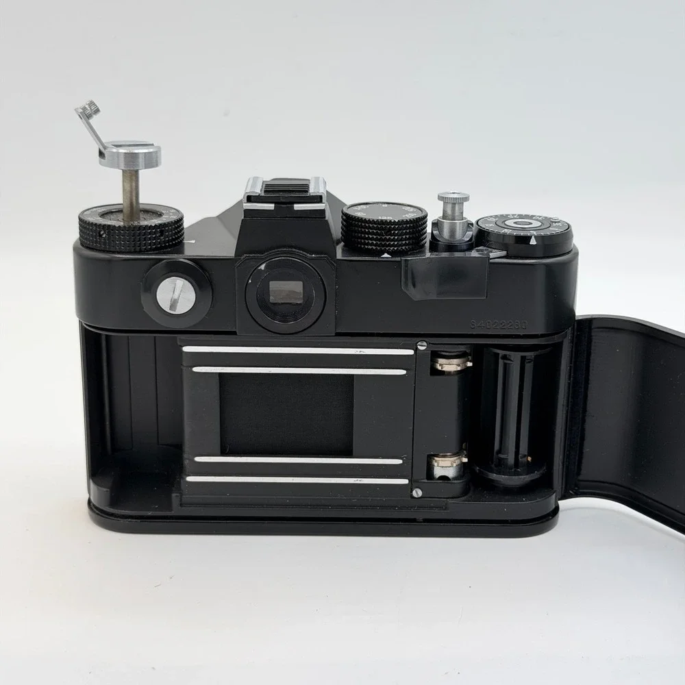Zenit TTL 35mm Film SLR Camera Body Vintage Made in USSR M42 Mount Black